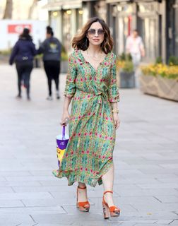 Myleene Klass feet photo thumbnail