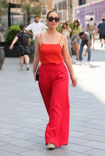 Myleene Klass feet photo thumbnail