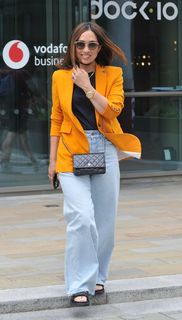Myleene Klass feet photo thumbnail