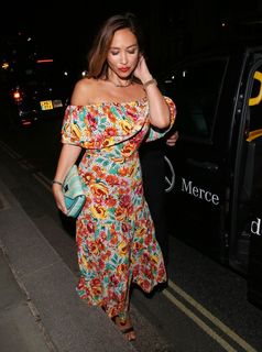 Myleene Klass feet photo thumbnail