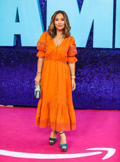 Myleene Klass feet photo thumbnail