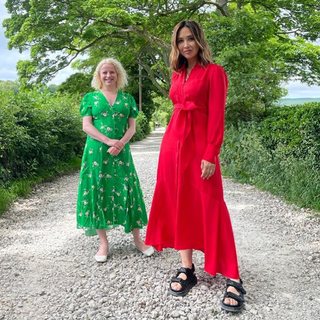 Myleene Klass feet photo thumbnail