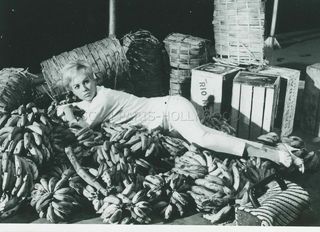 Mylène Demongeot feet photo 17
