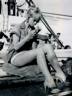 Mylène Demongeot feet photo 4
