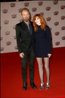 Mylène Farmer feet photo thumbnail