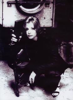 Mylène Farmer feet photo thumbnail