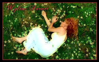 Mylène Farmer feet photo thumbnail