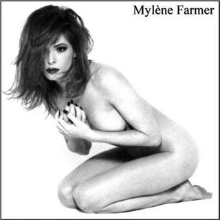 Mylène Farmer feet photo thumbnail