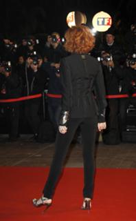 Mylène Farmer feet photo thumbnail