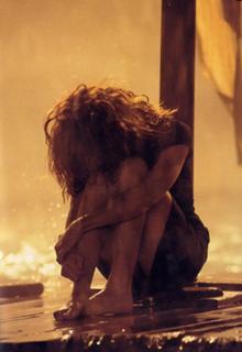 Mylène Farmer feet photo thumbnail
