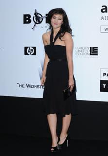 Mylène Jampanoï feet photo 17
