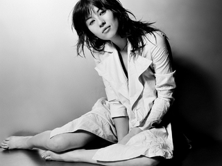 Mylène Jampanoï feet photo 2