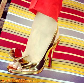Myriam Fares feet photo thumbnail