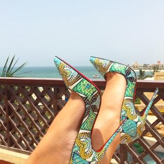 Myriam Fares feet photo thumbnail