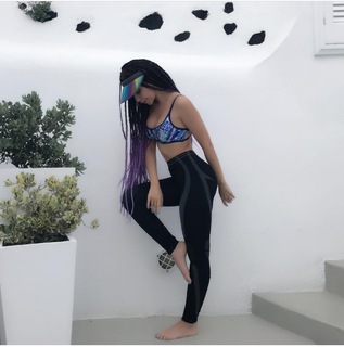 Myriam Fares feet photo thumbnail