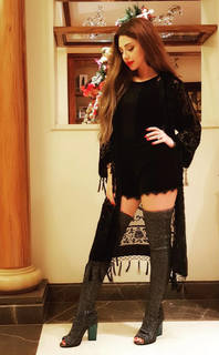 Myriam Fares feet photo thumbnail