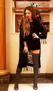 Myriam Fares feet photo thumbnail