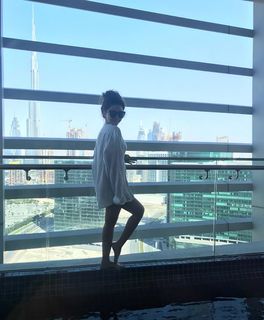 Myriam Fares feet photo thumbnail