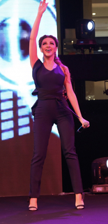 Myriam Fares feet photo thumbnail