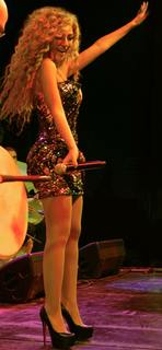 Myriam Fares feet photo thumbnail