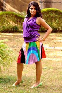 Mythili feet photo 10
