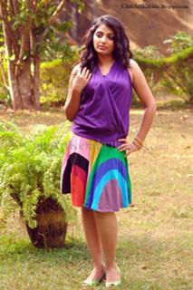 Mythili feet photo 9