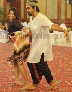 Mythili feet photo 13