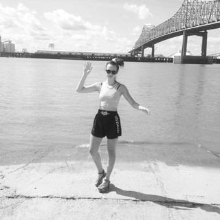 MØ feet photo 17