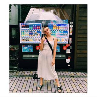 MØ feet photo 5