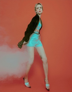 MØ feet photo 20