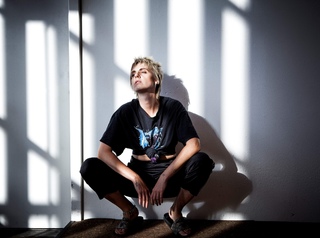 MØ feet photo 18