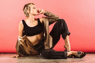 MØ feet photo 16