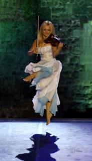 Máiréad Nesbitt feet photo 19