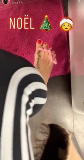 Mélanie Da Cruz feet photo 3