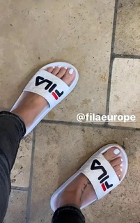 Mélanie Da Cruz feet photo 17