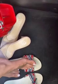 Mélanie Da Cruz feet photo 6