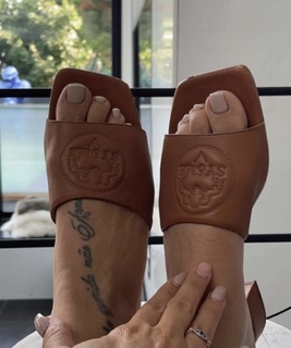 Mélanie Da Cruz feet photo 17