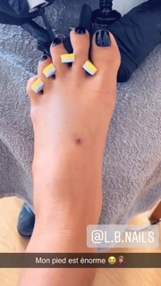 Mélanie Dedigama feet photo 6