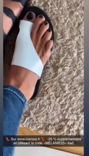 Mélanie Dedigama feet photo 3