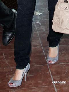 Mélanie Laurent feet photo thumbnail