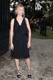 Mélanie Laurent feet photo thumbnail