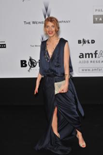 Mélanie Laurent feet photo thumbnail