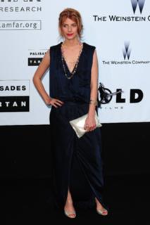 Mélanie Laurent feet photo thumbnail