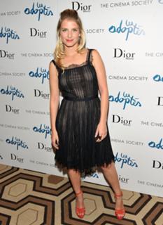 Mélanie Laurent feet photo thumbnail