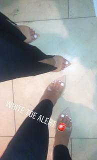 Mónica Alvarez feet photo 1
