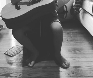 Mónica Antonópulos feet photo 20
