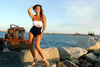 Mónica Ayos feet photo 18