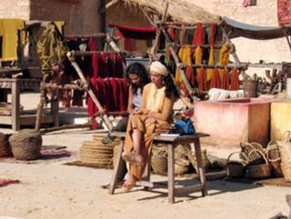 Mónica Cruz feet photo thumbnail