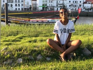 Mónica Jardim feet photo 16