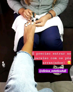 Mónica Jardim feet photo 12